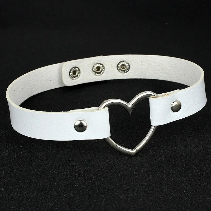 Heart Lock Choker with Key – Faux Leather, 8 Colours