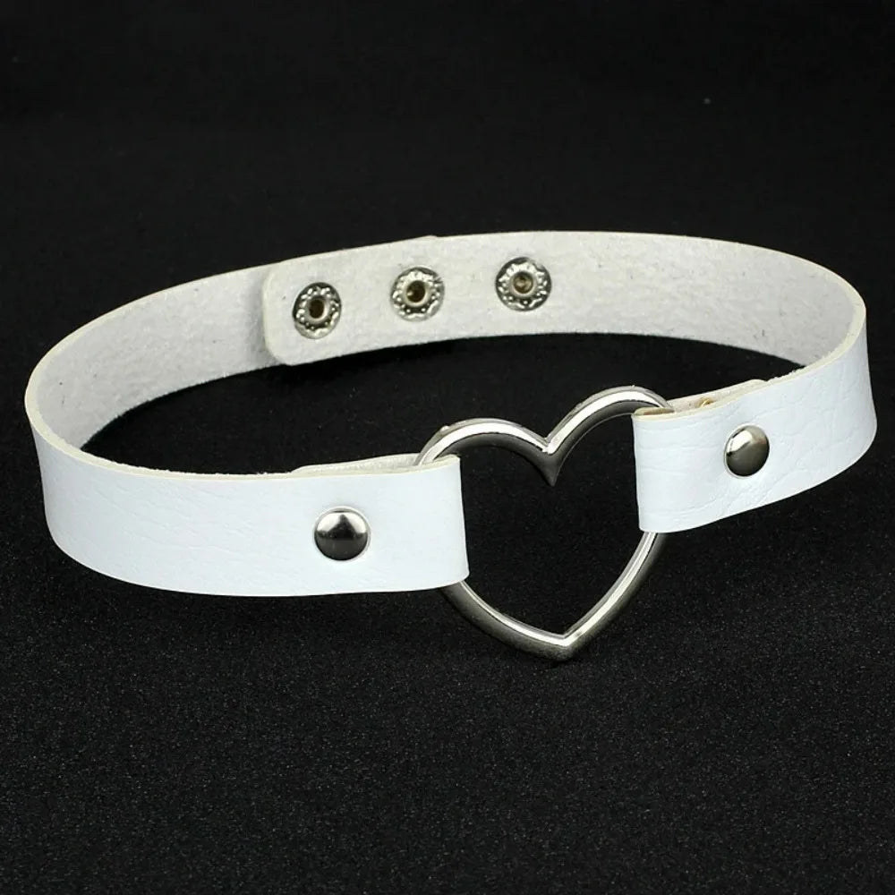 Heart Lock Choker with Key – Faux Leather, 8 Colours
